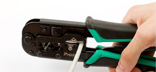 Услуги Ростелекома: замена телефонного и интернет кабелей